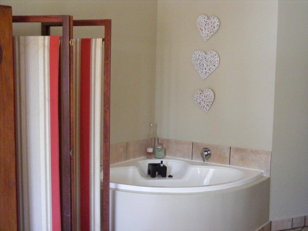 Joan'S Bed And Breakfast Durban Bilik gambar